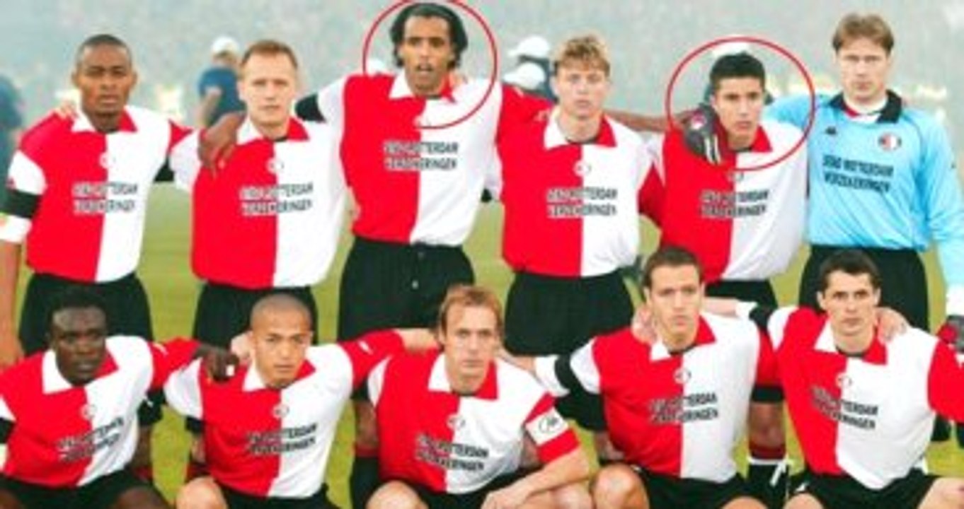 van Hooijdonk'un oğlu Sydney, van Persie ile Dalga Geçti