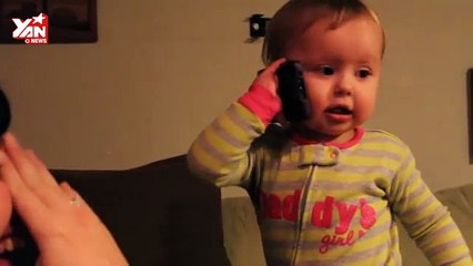 Cười ngất với video bé tập tành nói chuyện điện thoại