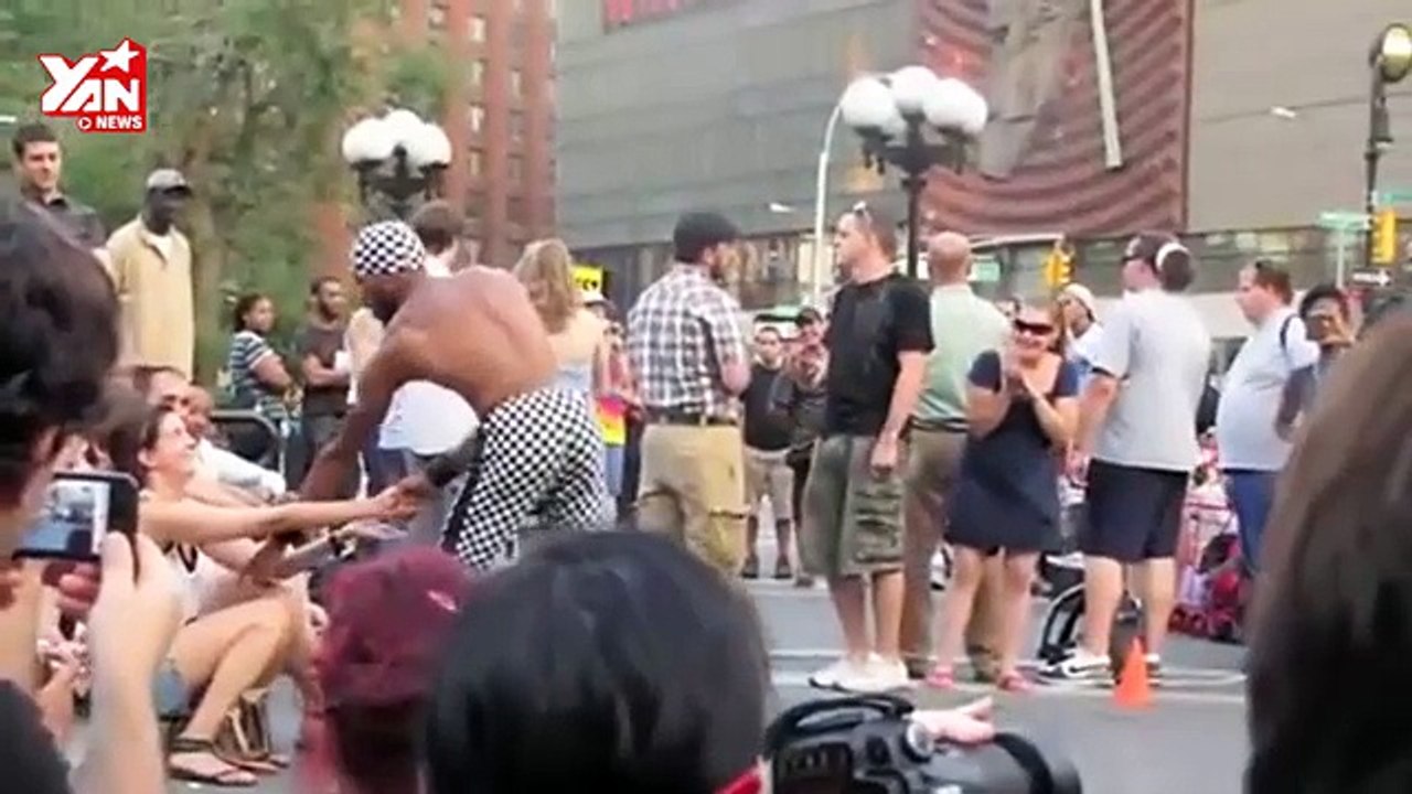 Ngỡ ngàng trước hai tài năng vừa nhảy giỏi lại vừa hài hước