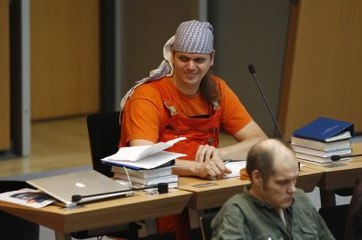 Korsan Milletvekili Cinayet Günü İnternetten Erkek Aramış