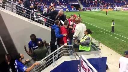 Drogba, une altercation avec des supporters adverses