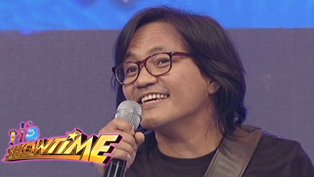 It's Showtime: Ebe sings 'Wag Ka Nang Umiyak'