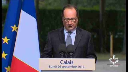 Hollande defiende en Calais el desmantelamiento del campamento de refugiados
