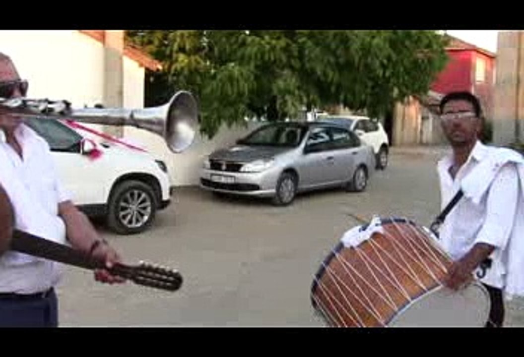 EVREŞE YOLLARI DAR
