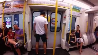2 Durak Arası Metro ile Yarışan Genç