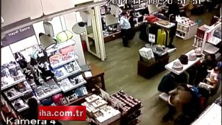 Bulgar kadın hırsızlar kamerada