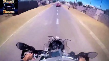 Amazing !! Best Motorcycle Police Chase Car Compilation 2016