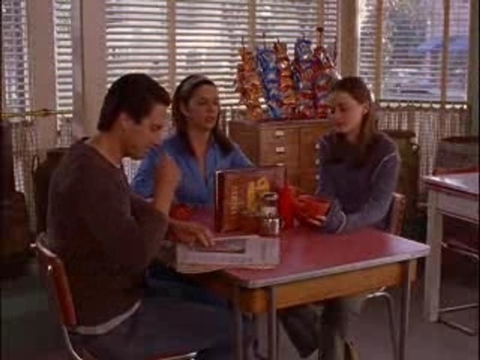 Gilmore Girls - Season 2 - Red Light On The Wedding Night