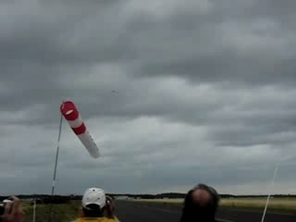 MOV02466