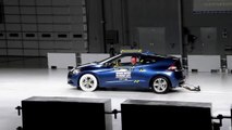 2011 Honda CR-Z moderate overlap IIHS crash test