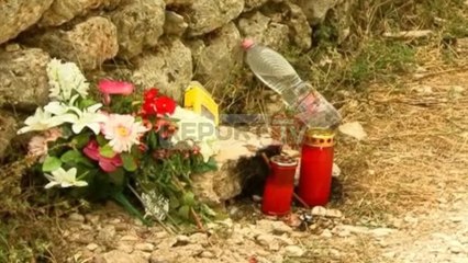 Report TV - Lule e qirinj për 12-vjeçarin e vrarë babai i monstres mbyllet në shtëpi