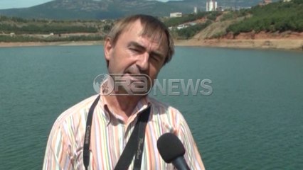 Ora News - Liqenit të Fierzës i heqin 2 mijë thasë mbetje