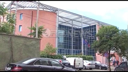 Ora News - Amnisti për gjyqtarët dhe prokurorët e korruptuar