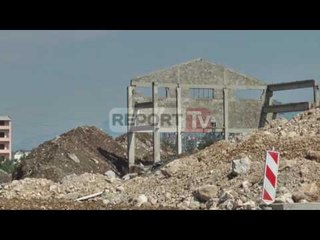 Report TV - Tiranë, IKMT "hedh në erë" me eksploziv objektin në bulevard