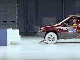 1999 Jeep Grand Cherokee moderate overlap IIHS crash test