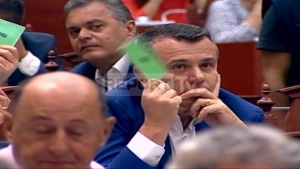 Report TV - PS-LSI-PDIU miratojnë me 88 vota vettingun, PD lë Kuvendin