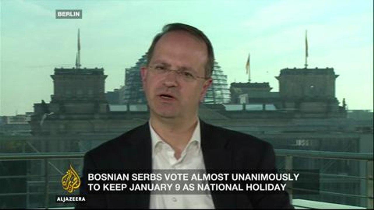 What is behind Bosnian Serb vote on January 9 holiday?