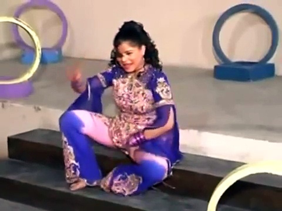 Shanza Khan 001