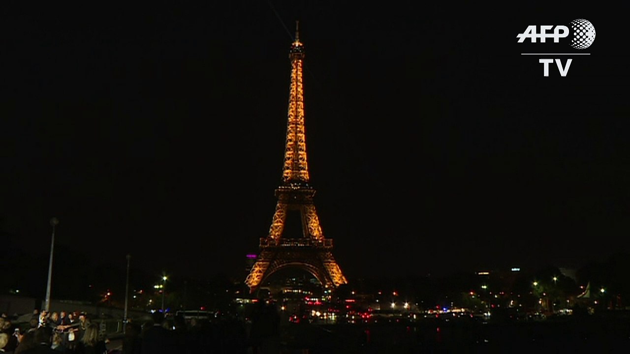 Eiffel Tower lights up pink for cancer awareness month