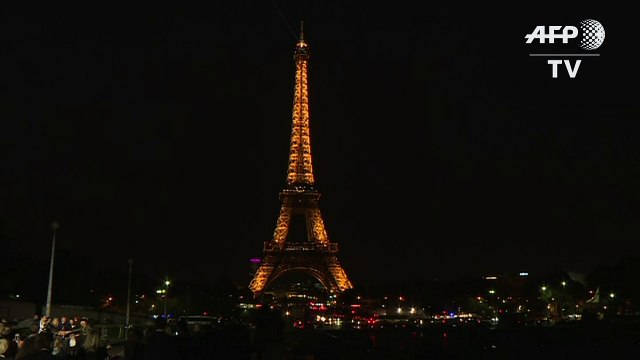 Eiffel Tower lights up pink for cancer awareness month