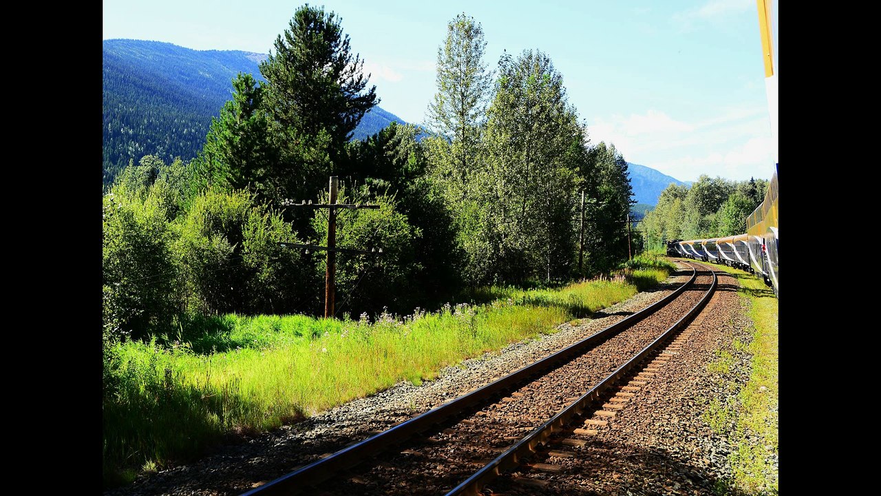 Ouest Canadien, vayage en train.