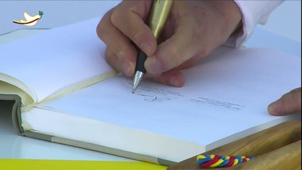 URGENTE: Santos y Timochenko sellan acuerdo de paz