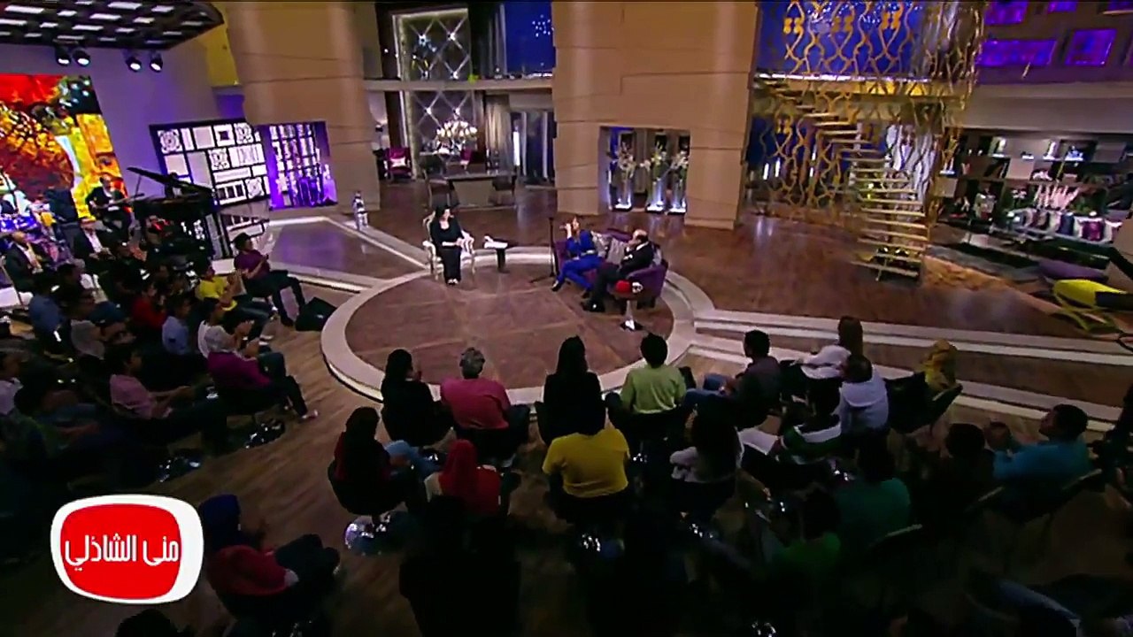 معكم مني الشاذلي _ شاهد الفنانة غادة رجب تغني تبسم للنبي