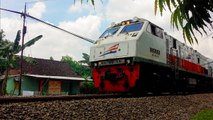 Kereta Api Indonesia Lokomotif CC201 83 48 MALIBORO