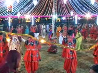 माजी बैठा रे बदलिये वाला महल - सुंधा माणो डामर डाक ( राजस्थानी )