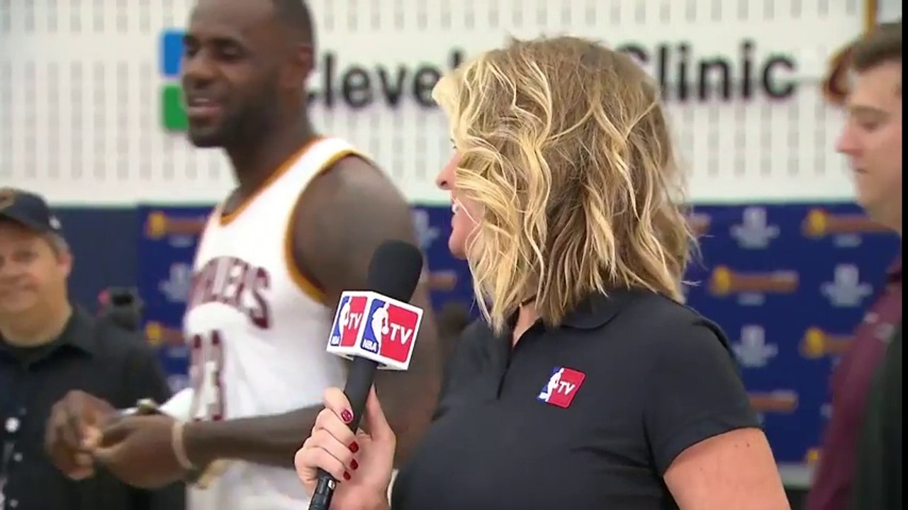 LeBron James troll la journaliste de NBA TV