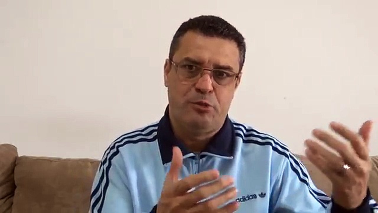 Cúpula Da IURD Sempre Tira o Corpo Fora