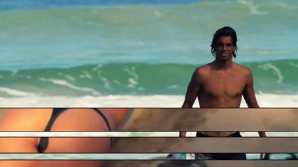 Du surf, du soleil... ET DES MEUFS!!! PARFAIT!