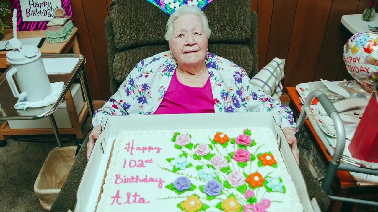 Alta Mae Sinor turns 102 years young