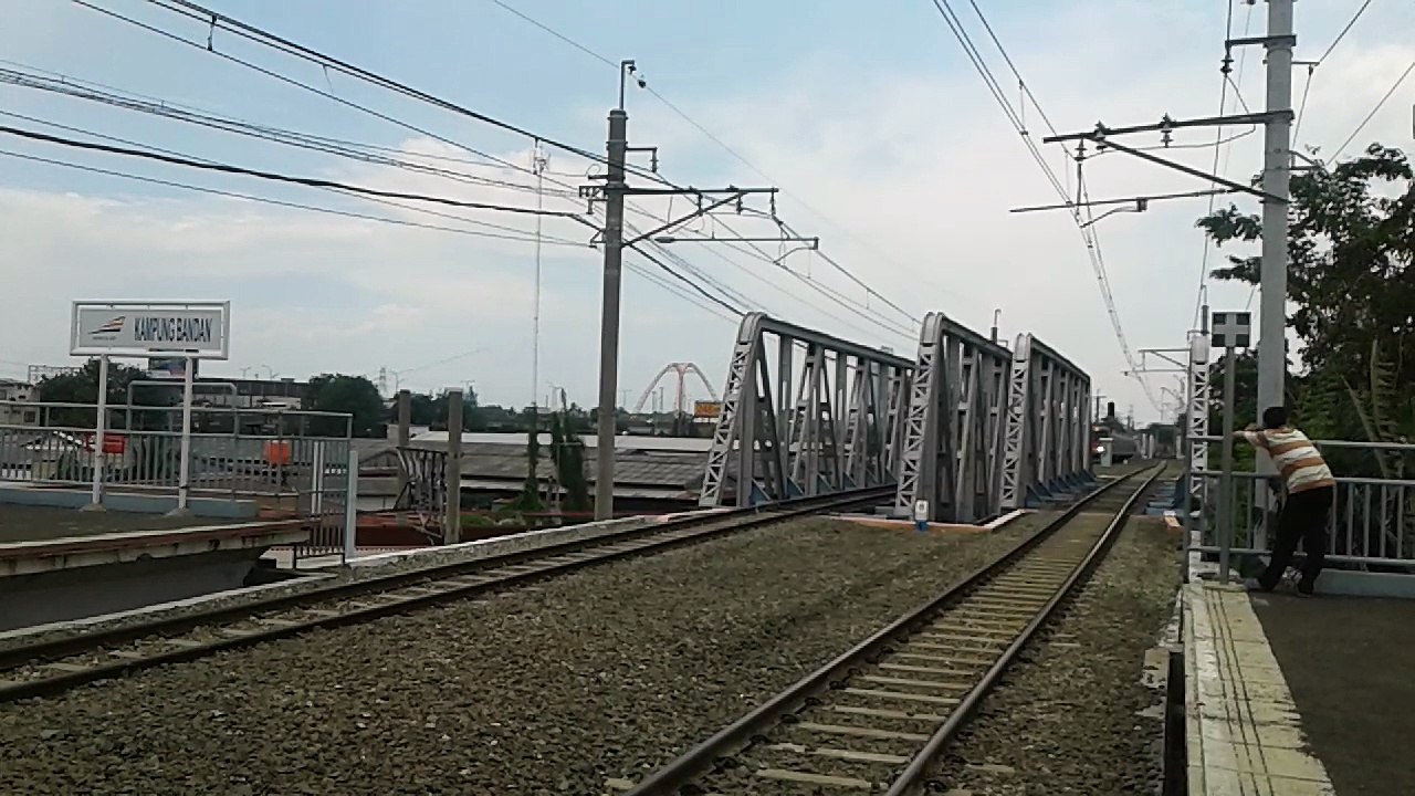 KRL Inka masuk KPB 20160925_112603
