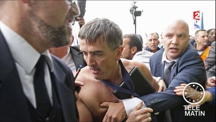 Chemise arrachée : ouverture du procès des salariés d'Air France