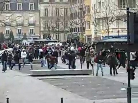 Emeutes anti CPE à Rennes en 2006