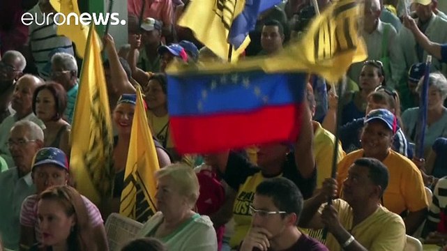 Venezuela'da muhalefet referandum için 12 Ekim'de sokağa çıkıyor