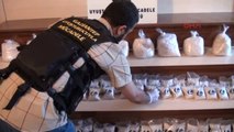 Gaziantep'te, 170 Bin Uyuşturucu Hap Ele Geçti