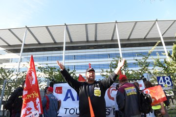Les salariés d'Alstom mobilisés à Saint-Ouen