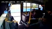 Kocaeli Otobüs Sürücüsünü Bıçaklayan Kişi Serbest Kaldı