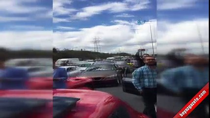 TEM'i kapatıp drift yaptılar