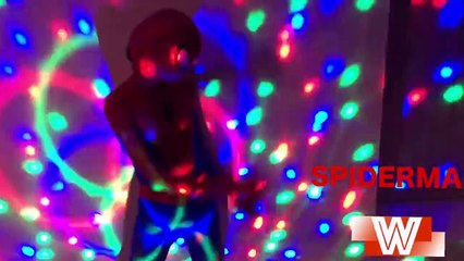 Spiderman vs Venom vs Batman vs Joker - WWS World Wrestling 4