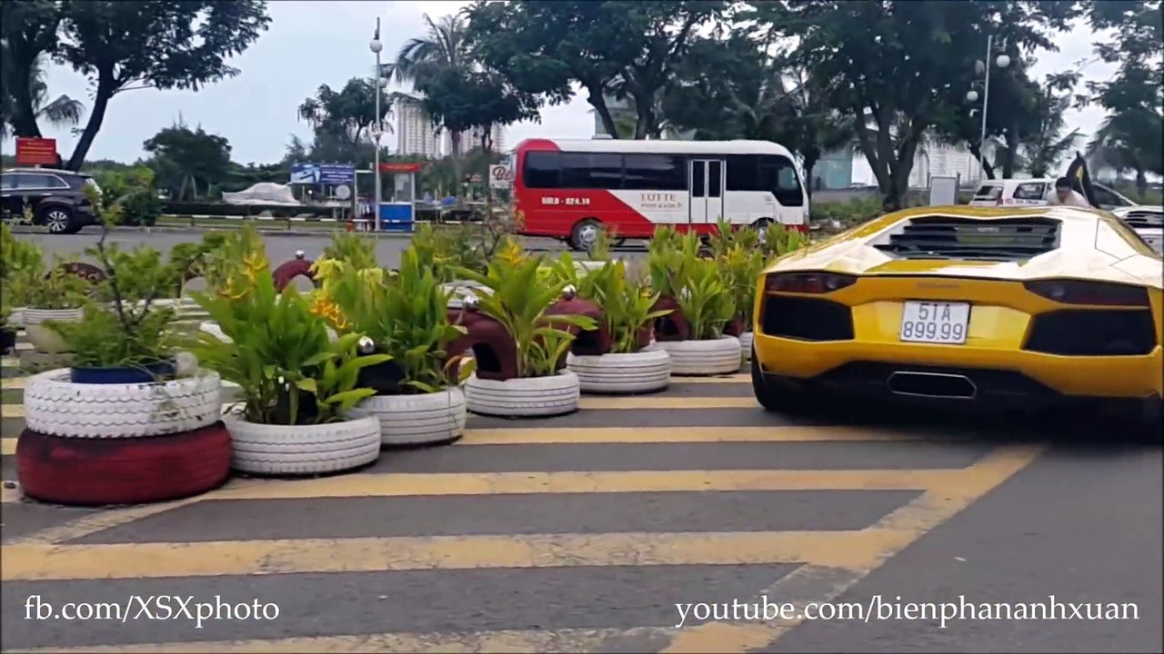 Dàn siêu xe Lamborghini gầm rú tại Tp. Hồ Chí Minh