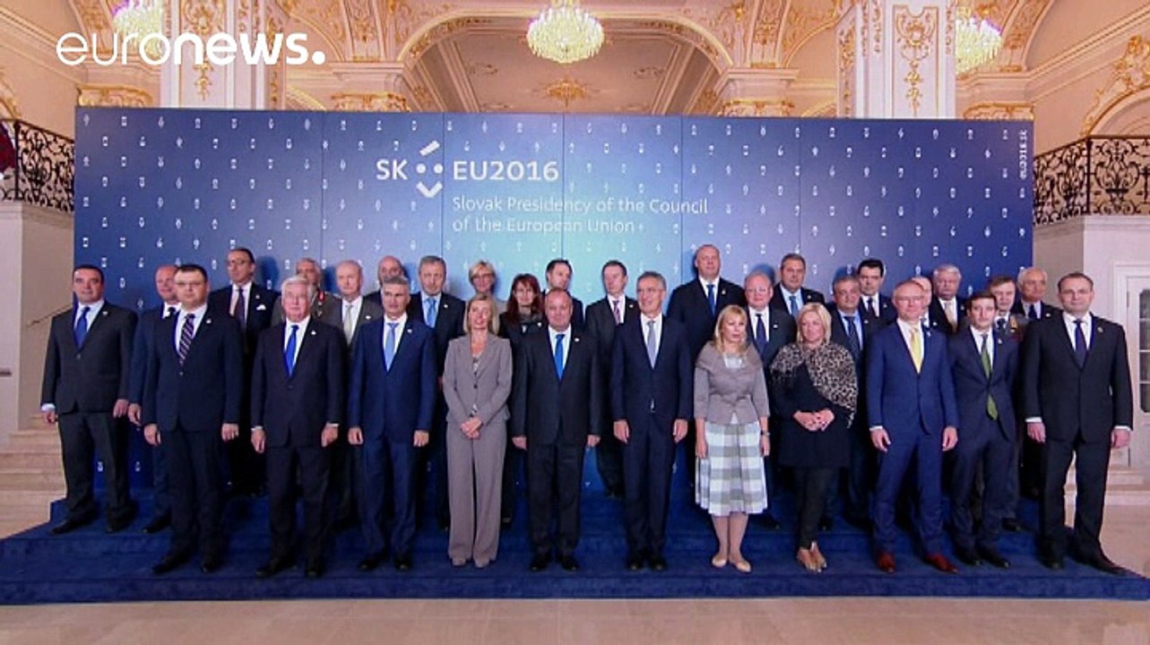 ЕС не создаёт своей армии, полагаясь на НАТО