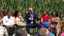 Rama me fermerët për ujitjen dhe financimin e bujqësisë - Top Channel Albania - News - Lajme