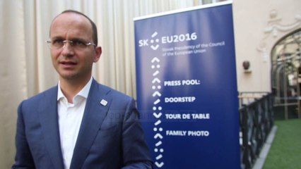 Bushati prezanton "reformën" - Top Channel Albania - News - Lajme