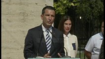 Tiranë, përurohet pllakata përkujtimore e Shën Terezës - Top Channel Albania - News - Lajme