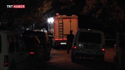 İstanbul'da boş araziye gömülü çok sayıda tabanca bulundu