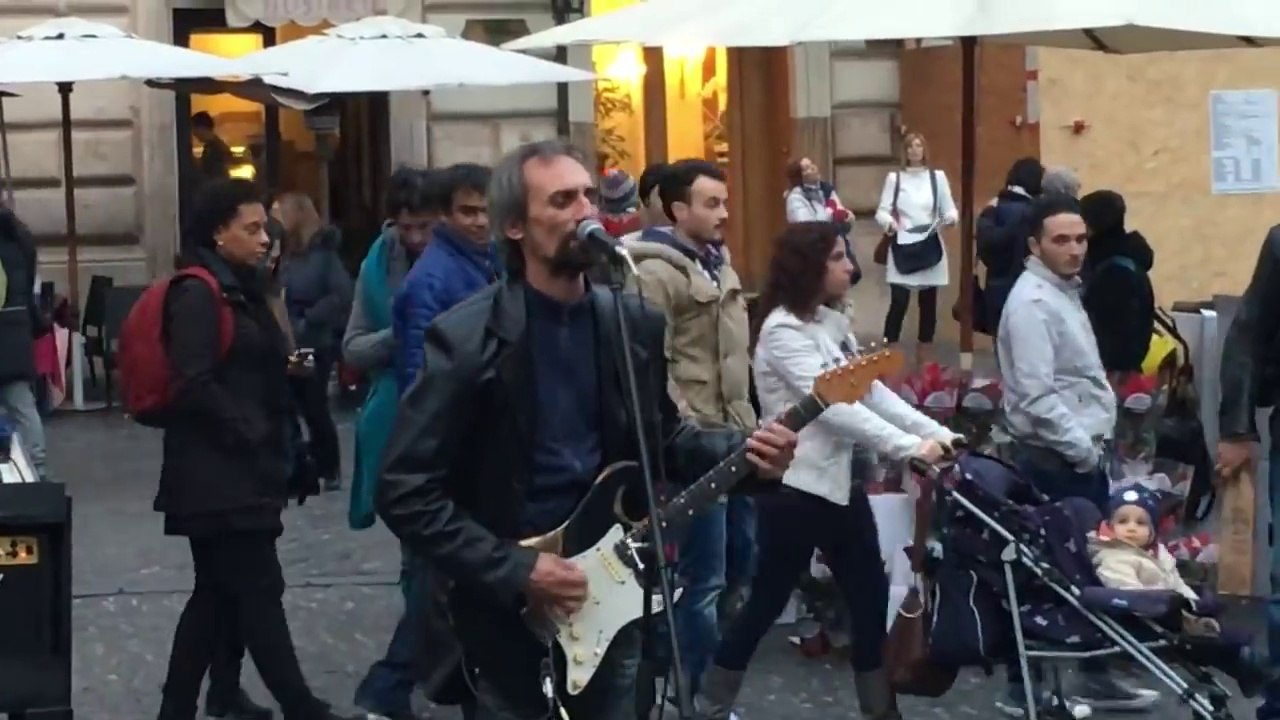 Pink Floyd - Another Brick In The Wall - Busker...