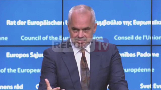 Report TV - Hahn: Presim nga Shqipëria të dënohen ‘peshqit’ e mëdhenj